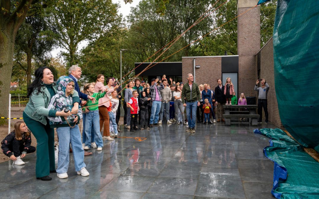 Met opening jeugdhonk BOOST is er weer een plek voor jongeren in Roosteren