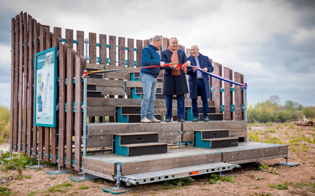 Nieuw verplaatsbaar uitkijkpunt