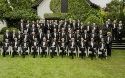 Vriendenkoor Echt krijgt Koninklijke Erepenning uitgereikt tijdens 125-jarig jubileumconcert