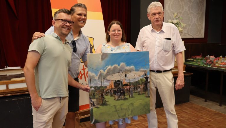 Jubileumtentoonstelling ‘Susteren 750 jaar stadsrechten’ verbindt jong en oud