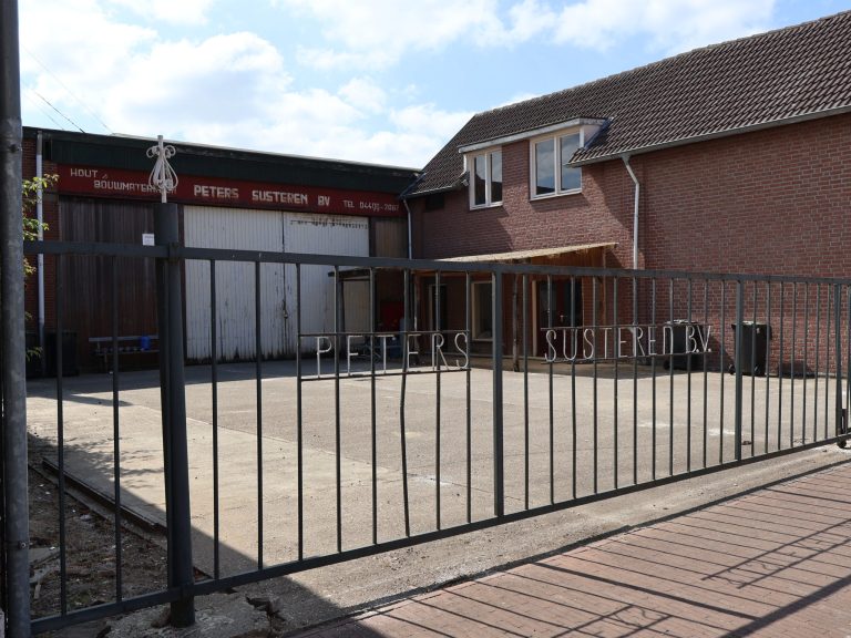MFC Susteren mogelijk naar andere plek, gemeente ziet houthandel Peters wel zitten