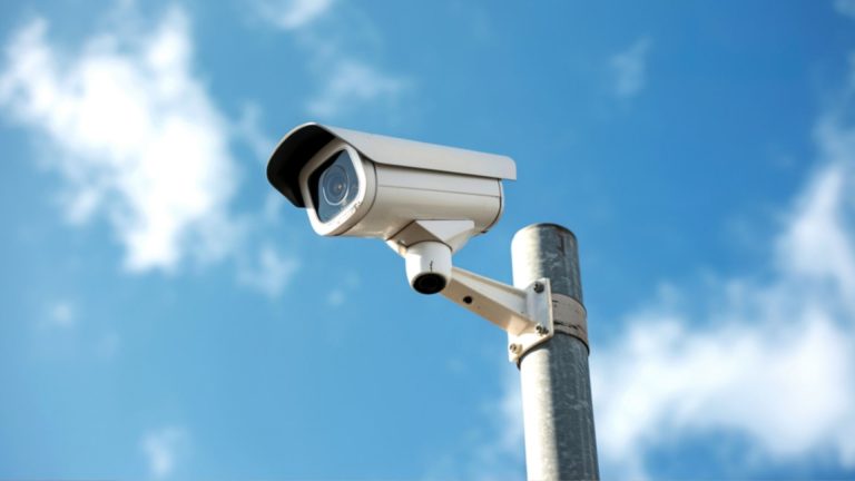 Hoeveel camera’s loeren mee in jouw woonplaats?